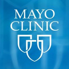 Mayo Clinic Has Patients Use e-Cigarettes Instead of Smoking Cigarettes